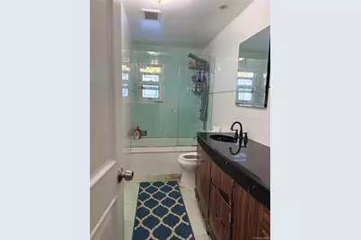 1111 Franklin Avenue, Valley Stream, NY 11580 - Photo 15