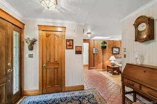 1635 Ships Dr, Southold, NY 11971 - Photo 9