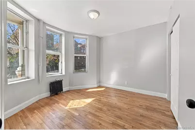 313 Montauk Avenue, Brooklyn, NY 11208 - Photo 13