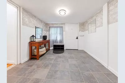 136-10 222nd Street, Springfield Gardens, NY 11413 - Photo 3