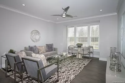 91305 E Hoffman Avenue #91-305, Lindenhurst, NY 11757 - Photo 5