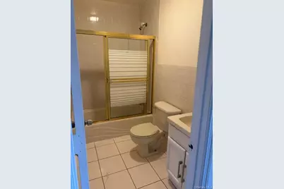 6678 69 Street, Middle Village, NY 11379 - Photo 7
