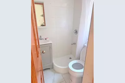 46-36 162, Flushing, NY 11358 - Photo 7