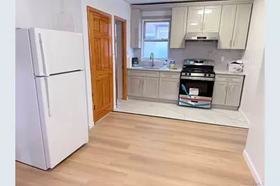 41-07 Bowne #4Fl, Flushing, NY 11354 - Photo 7