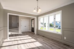 10 Autumn Ln, Amityville, NY 11701 - Photo 5