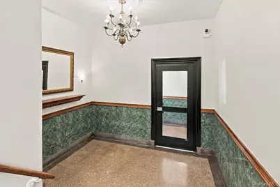 3325 81 Street #2E, Jackson Heights, NY 11372 - Photo 5