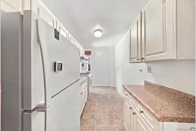 3325 81 Street #2E, Jackson Heights, NY 11372 - Photo 9