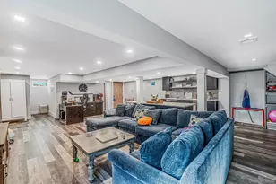 4 Starlight Dr, Commack, NY 11725 - Photo 23