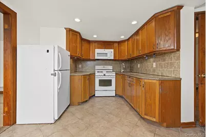 61-28 56th Avenue, Maspeth, NY 11378 - Photo 21