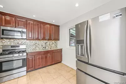 1169 E 81st Street, Brooklyn, NY 11236 - Photo 5