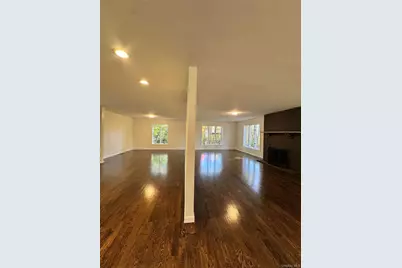 57 Innsbruck Boulevard, Hopewell Junction, NY 12533 - Photo 9