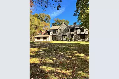 57 Innsbruck Boulevard, Hopewell Junction, NY 12533 - Photo 3