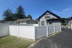 [Address not provided], Patchogue, NY 11772 - Photo 31