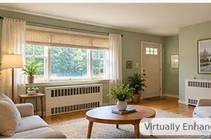 380 Gates Ave W, Lindenhurst, NY 11757 - Photo 7