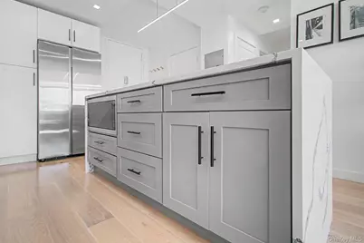 345 E 93rd Street #23F, New York, NY 10128 - Photo 7