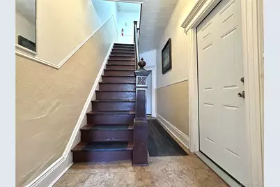 97-43 92nd Street, Ozone Park, NY 11416 - Photo 5