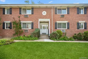 200 Merrick Rd, Amityville, NY 11701 - Photo 3