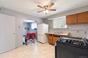 47 S 20th St, Wyandanch, NY 11798 - Photo 25