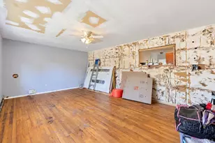 47 S 20th St, Wyandanch, NY 11798 - Photo 11