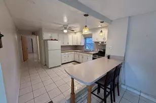 41 E Gate, Copiague, NY 11726 - Photo 3