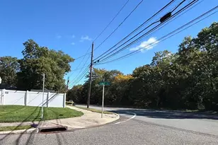 5475 Expressway Dr N, Holtsville, NY 11742 - Photo 3