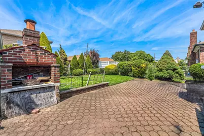 14721 10th Avenue, Whitestone, NY 11357 - Photo 3