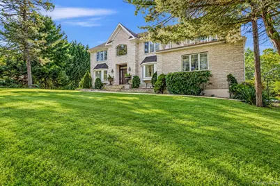 16 Brewster Avenue, Northport, NY 11768 - Photo 3