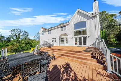 16 Brewster Avenue, Northport, NY 11768 - Photo 9