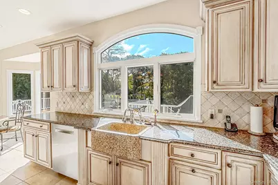 16 Brewster Avenue, Northport, NY 11768 - Photo 19