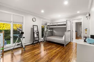 8 Winthrop Dr, Dix Hills, NY 11746 - Photo 31