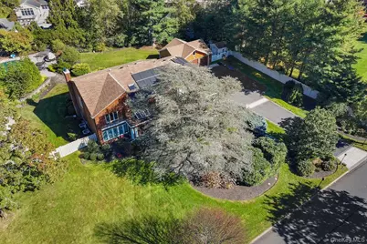 8 Winthrop Drive, Dix Hills, NY 11746 - Photo 45