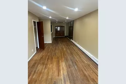 30-29 70th #3rd floor, East Elmhurst, NY 11370 - Photo 5