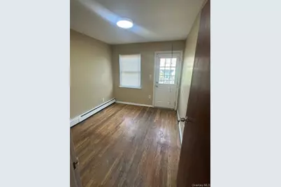 30-29 70th #3rd floor, East Elmhurst, NY 11370 - Photo 13