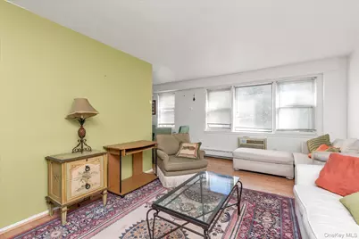 172-70 Highland Avenue #6B, Jamaica, NY 11432 - Photo 9