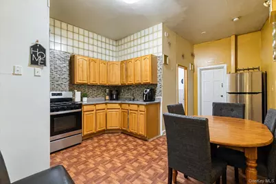 651 Central Avenue, Brooklyn, NY 11207 - Photo 5
