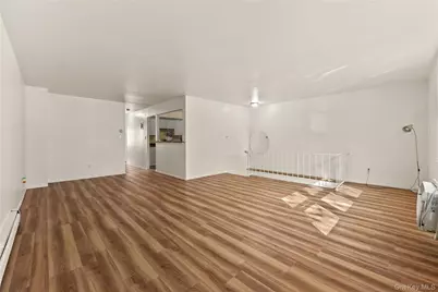 240-29 68th Avenue, Douglaston, NY 11362 - Photo 3