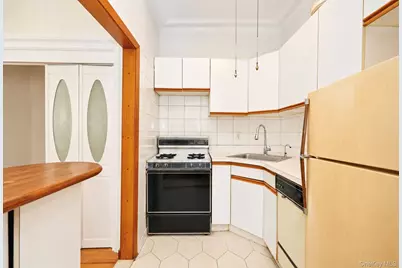 160-15 Powells Cove Blvd #D3, Whitestone, NY 11357 - Photo 7
