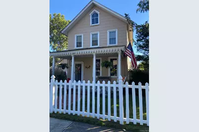 22 Grant Avenue, Farmingdale, NY 11735 - Photo 1
