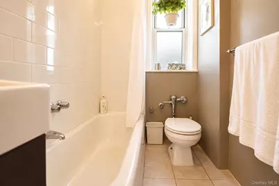 83-55 Lefferts Boulevard #6A, Kew Gardens, NY 11415 - Photo 15