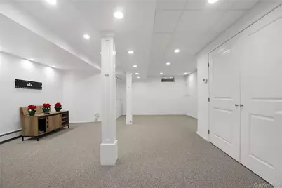 1180 E Broadway #7, Hewlett, NY 11557 - Photo 17
