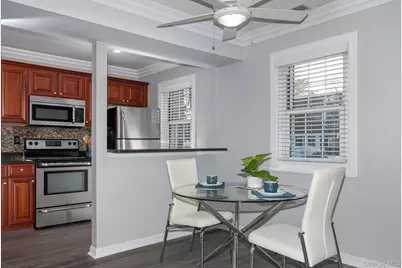 14 Mainsail Drive #1-14, Patchogue, NY 11772 - Photo 5
