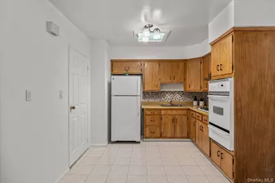 6129 75th Street, Middle Village, NY 11379 - Photo 23