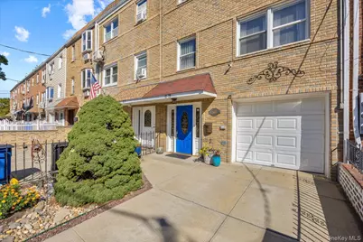 6129 75th Street, Middle Village, NY 11379 - Photo 5