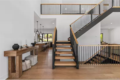 360 West Lane, Northport, NY 11901 - Photo 9