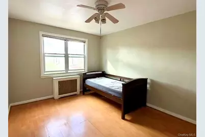 6412 155th Street, Flushing, NY 11367 - Photo 7