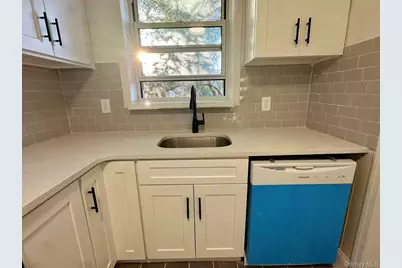 6412 155th Street, Flushing, NY 11367 - Photo 11