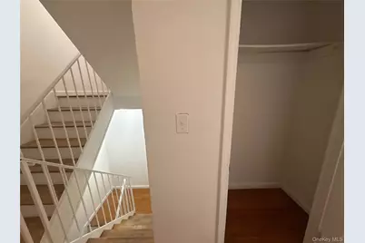 9082 180th Street, Jamaica, NY 11432 - Photo 13