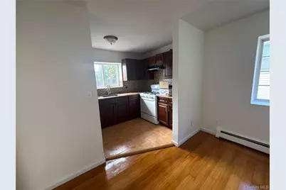 9082 180th Street, Jamaica, NY 11432 - Photo 9