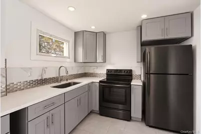 137 43rd Street, Copiague, NY 11726 - Photo 3