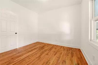 137 43rd Street, Copiague, NY 11726 - Photo 9